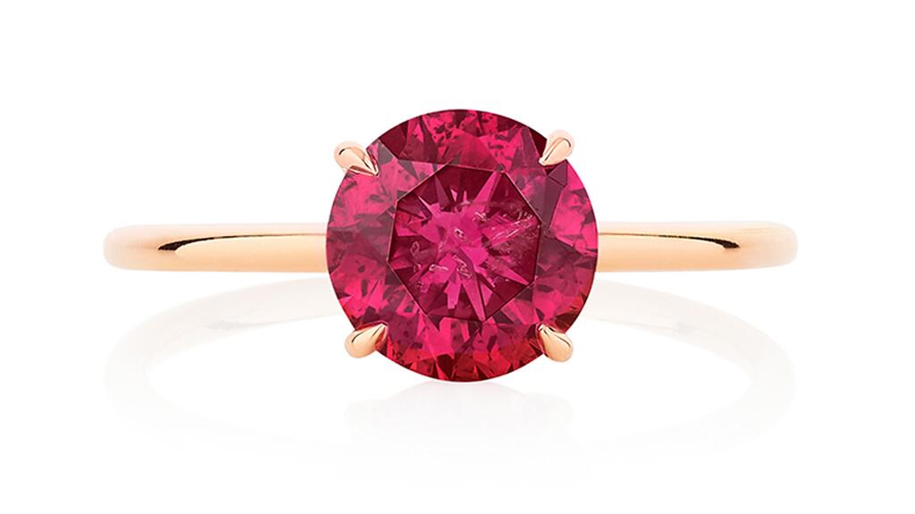 The “Argyle Phoenix” set two records at Phillips Geneva this week. The Argyle Phoenix red diamond